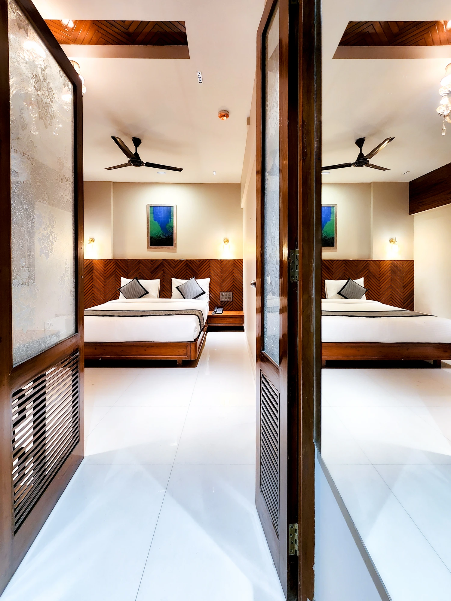 Executive Room photo 2 at Hotel Falcon Inn, Byculla